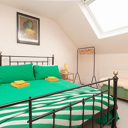 Funky Flat In Margate'S Westbrook Bay Διαμέρισμα Εξωτερικό φωτογραφία