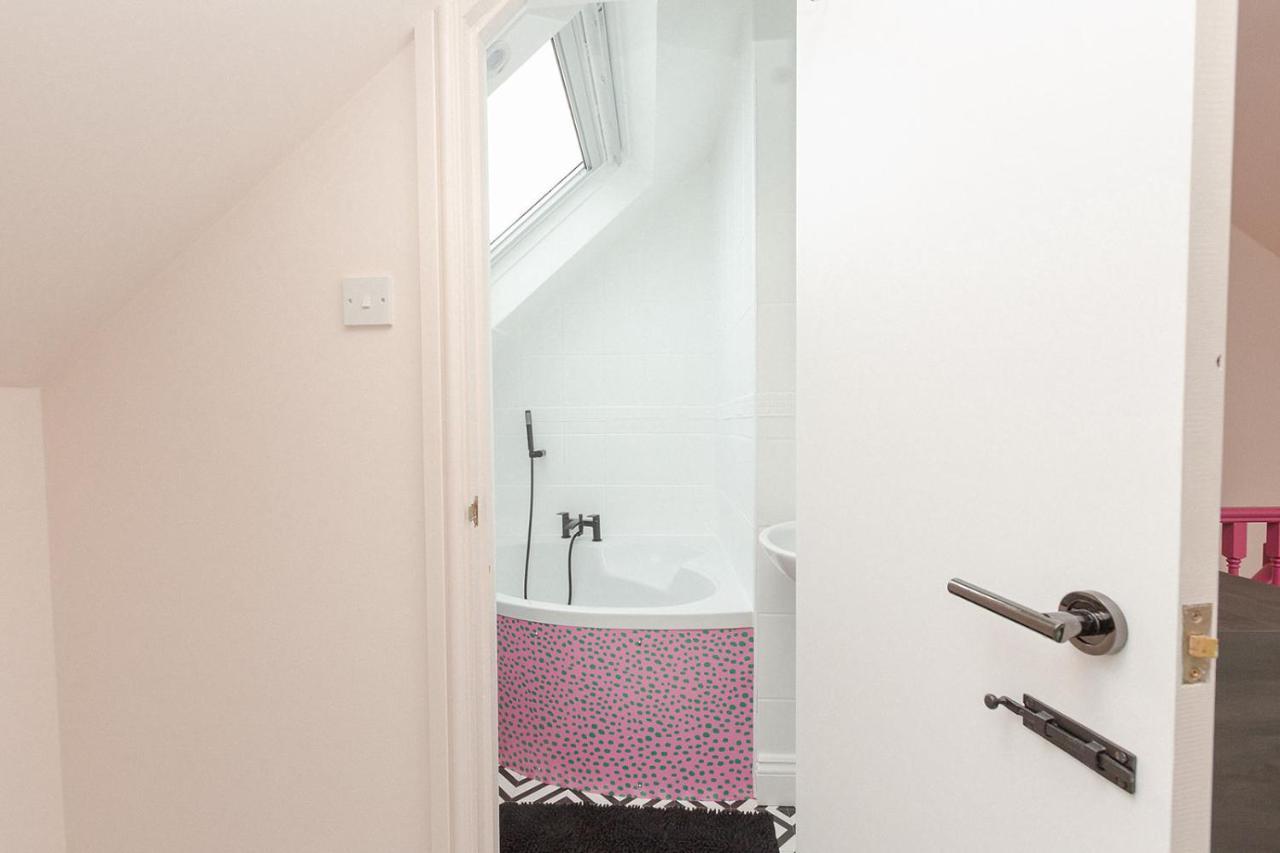 Funky Flat In Margate'S Westbrook Bay Διαμέρισμα Εξωτερικό φωτογραφία